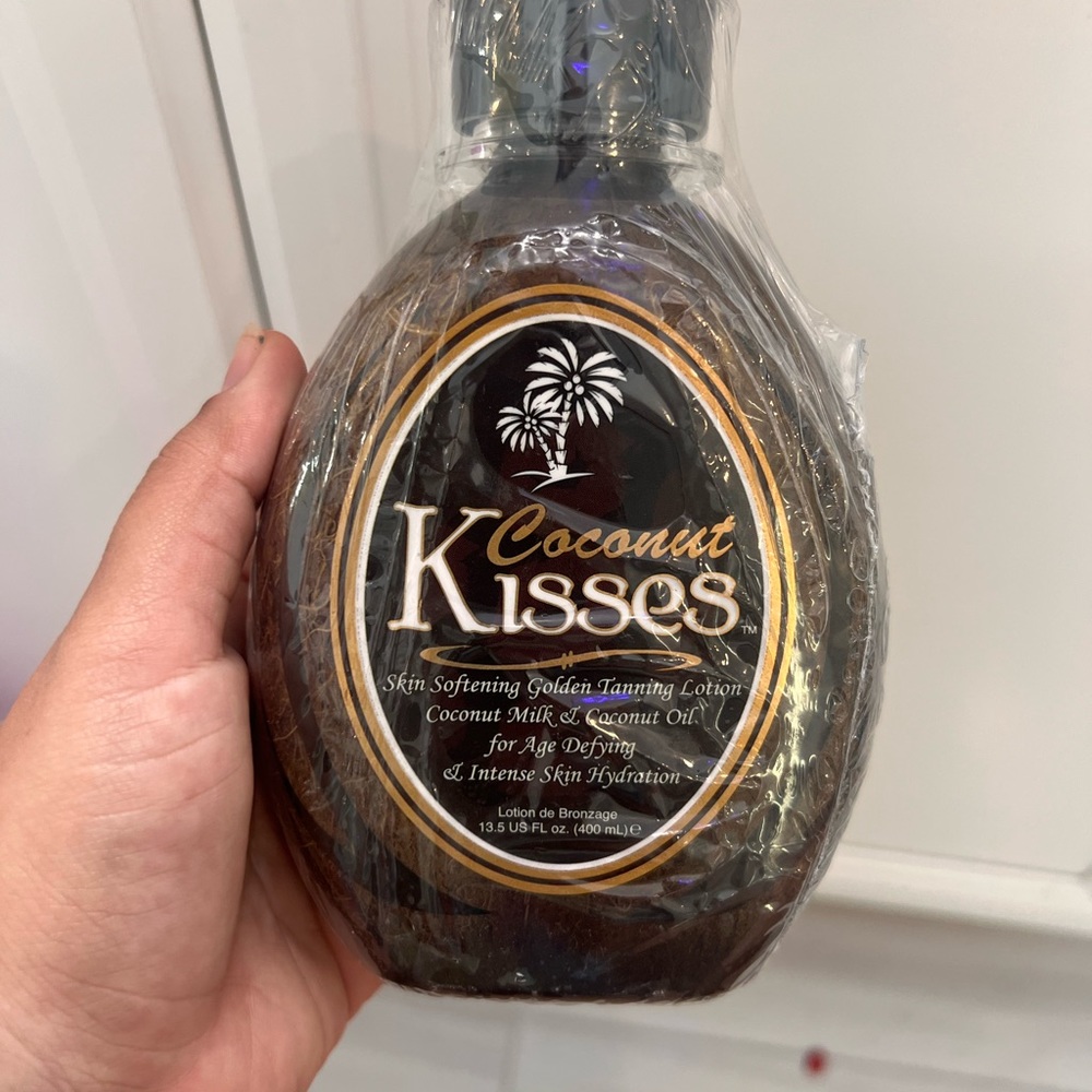 Coconut Kisses Golden Tanning Lotion, 13.5 oz